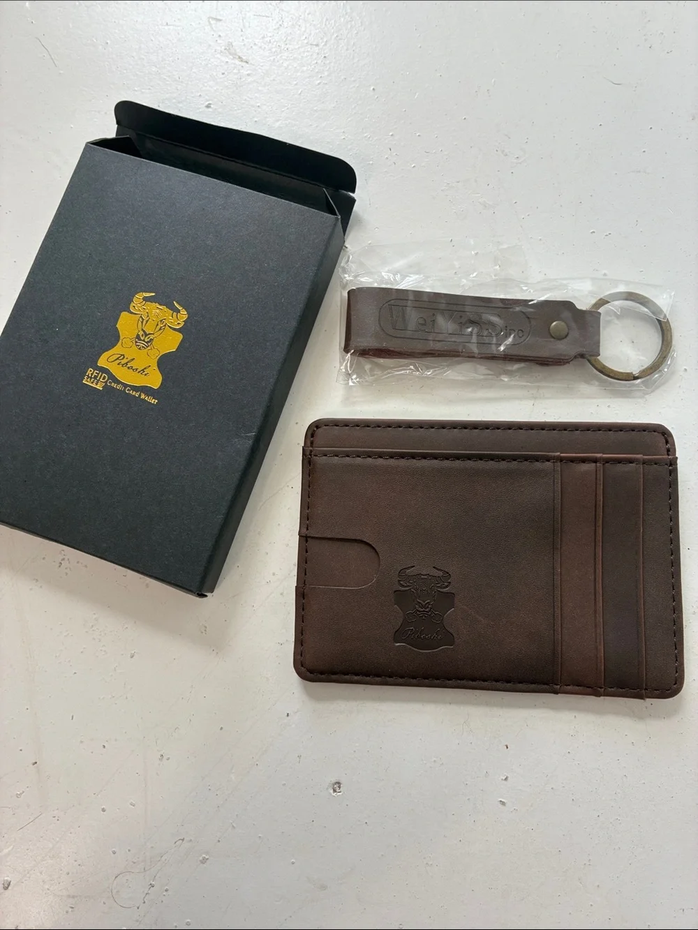 Piboshi Brown Leather Slim Minimalist RFID Safe Card Holder Wallet